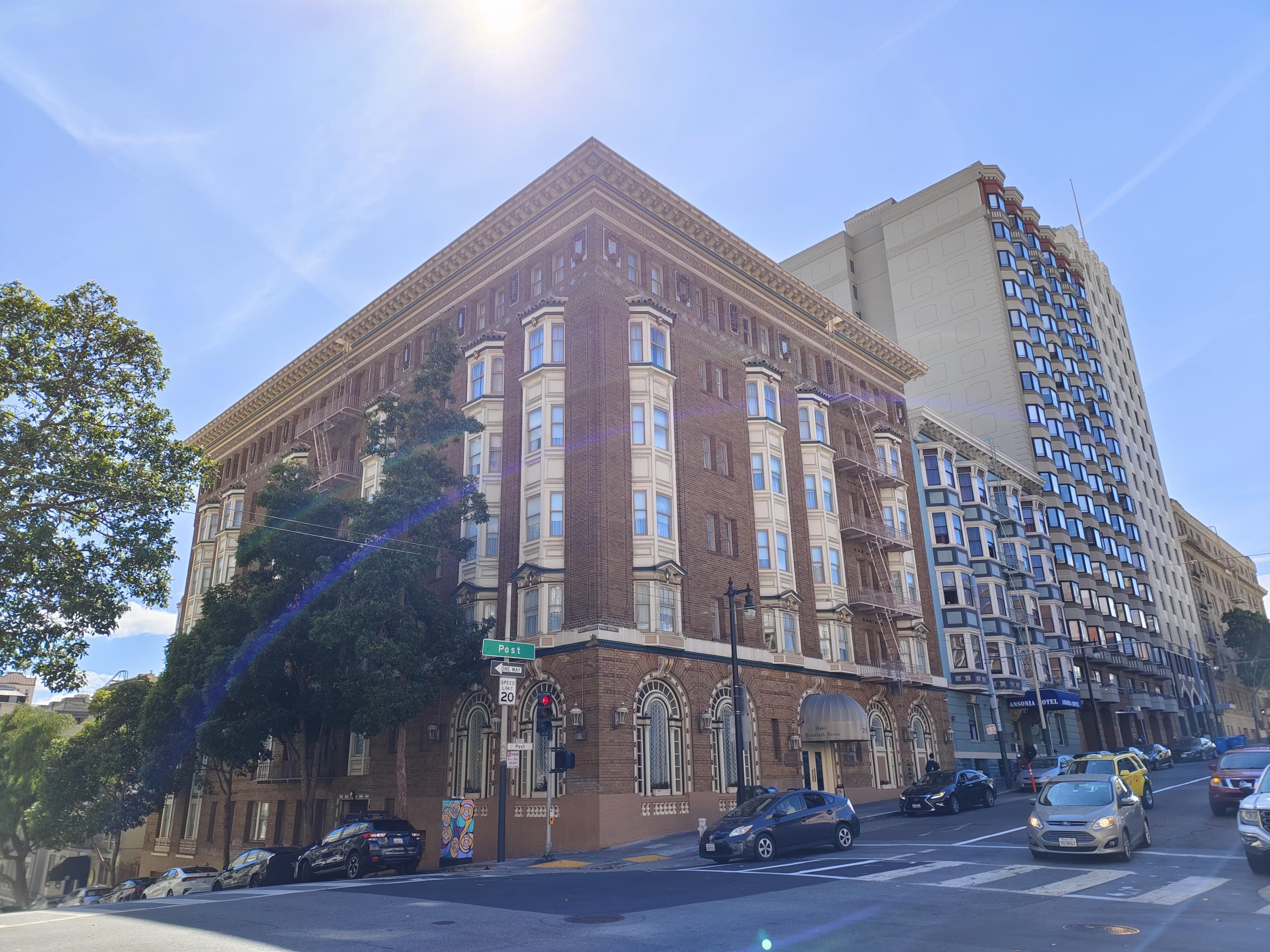 Mobirise Website Builder